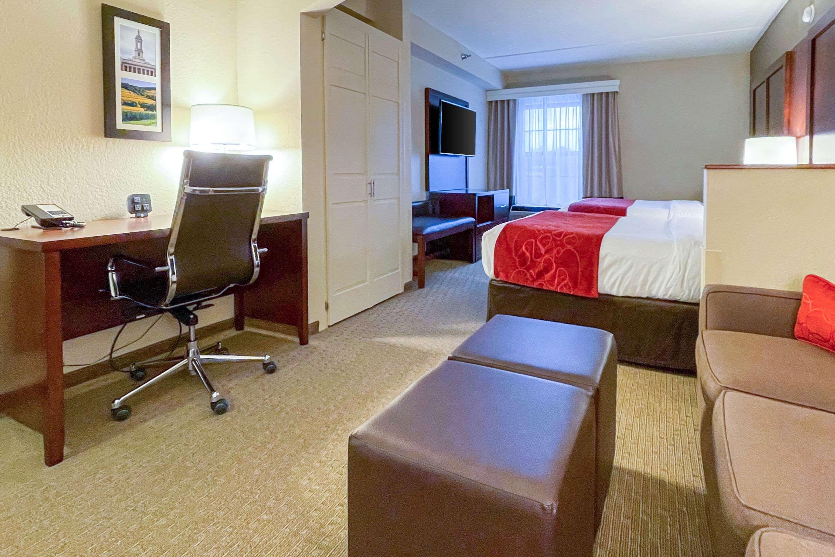 Comfort Suites Near Penn State - State College, Pa Zewnętrze zdjęcie