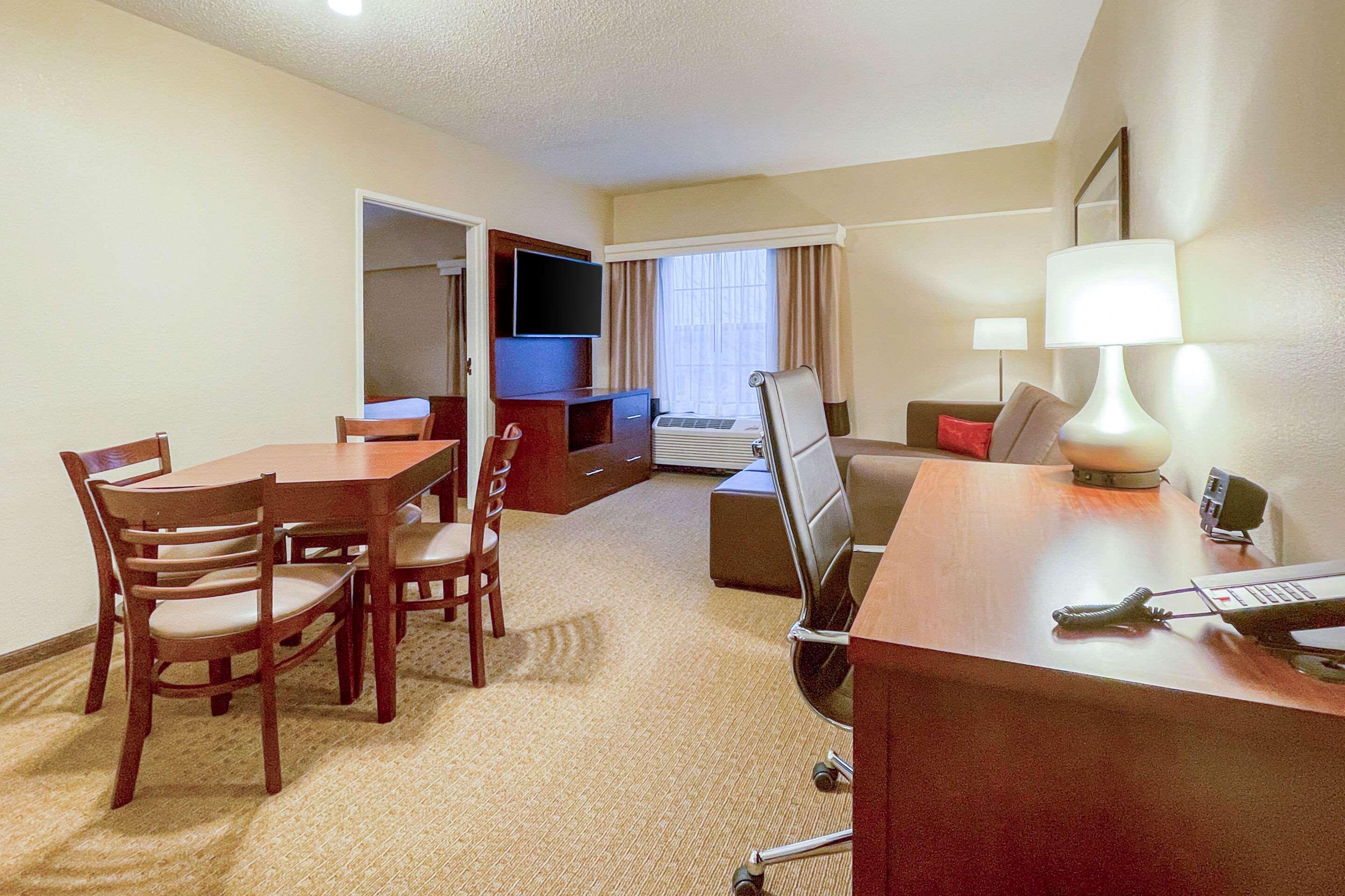 Comfort Suites Near Penn State - State College, Pa Zewnętrze zdjęcie