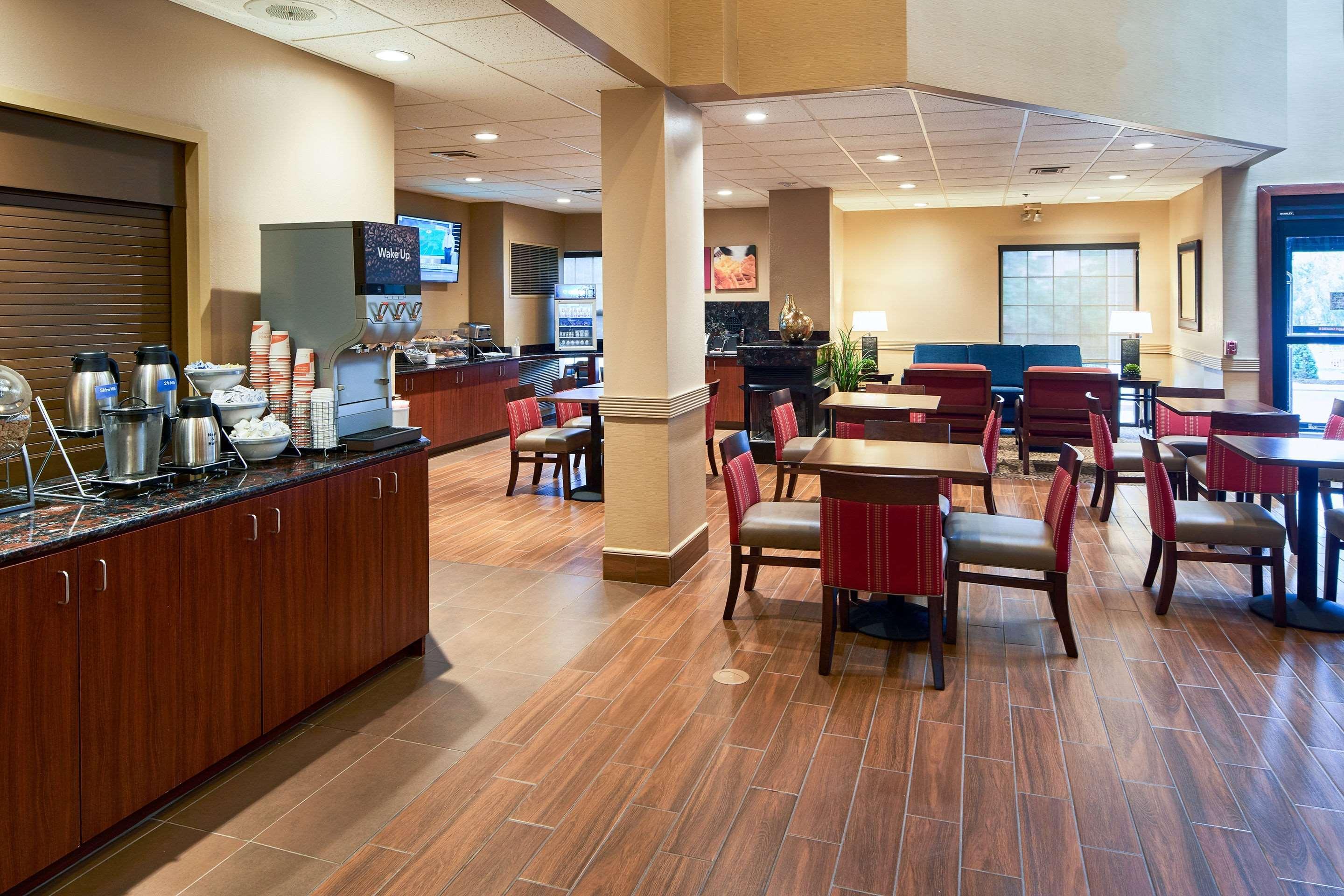 Comfort Suites Near Penn State - State College, Pa Zewnętrze zdjęcie