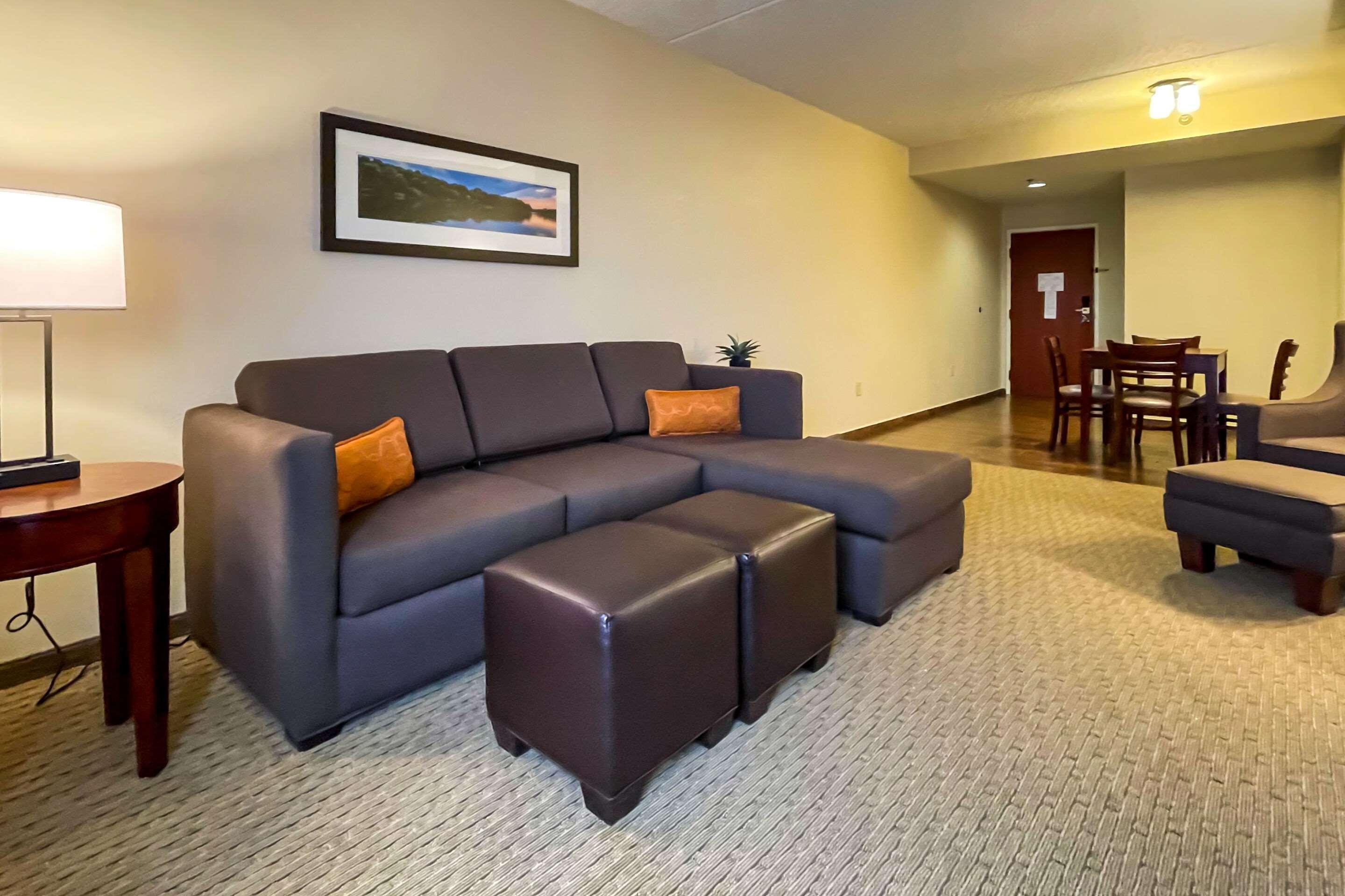 Comfort Suites Near Penn State - State College, Pa Zewnętrze zdjęcie