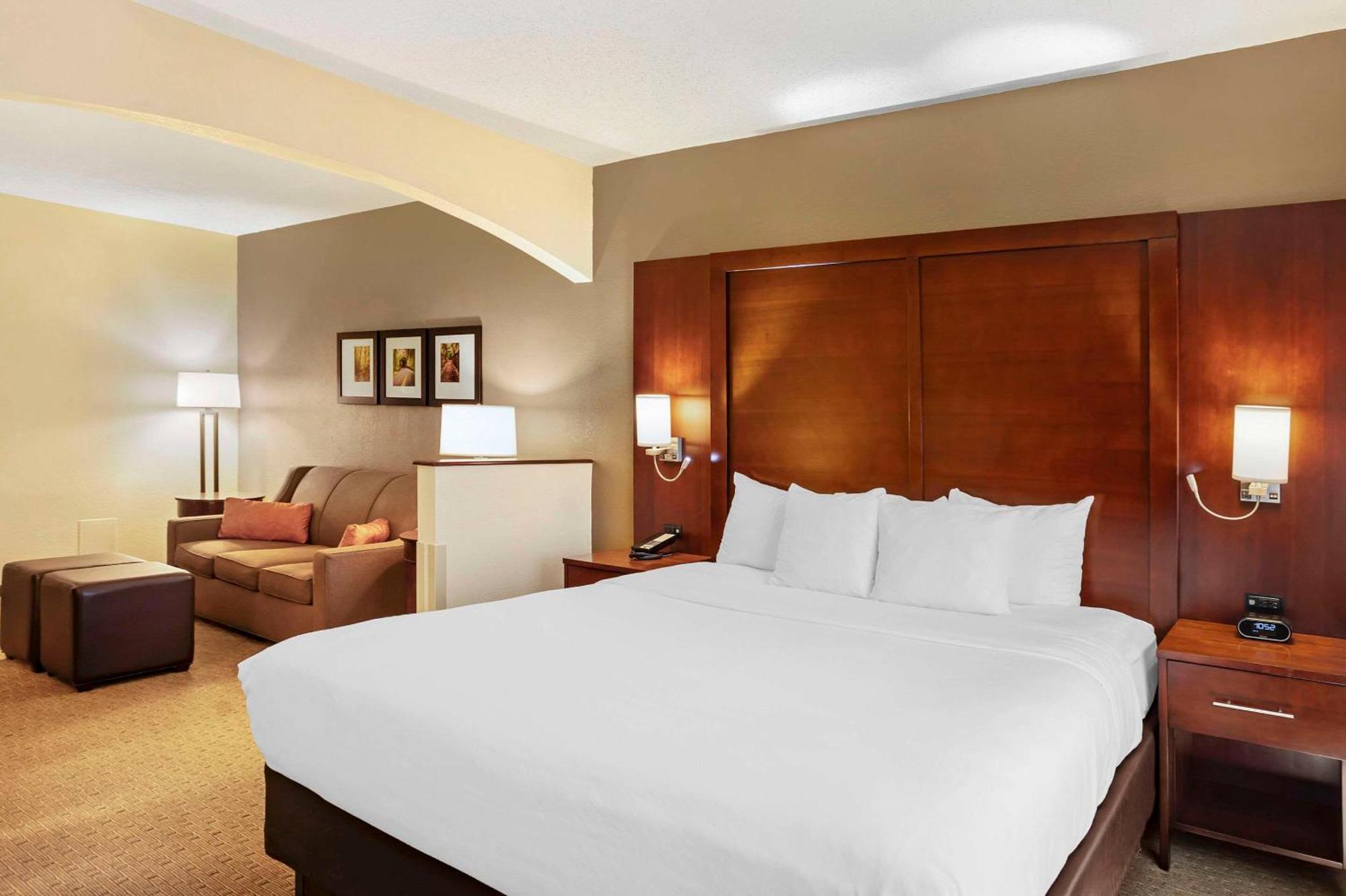 Comfort Suites Near Penn State - State College, Pa Zewnętrze zdjęcie
